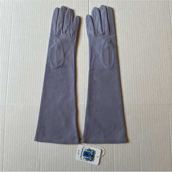 PORTOLANO Sz 8 Soft 100% Suede Leather Silk Lining Long Lilac Gray Gloves ๐ - Picture 2 of 8